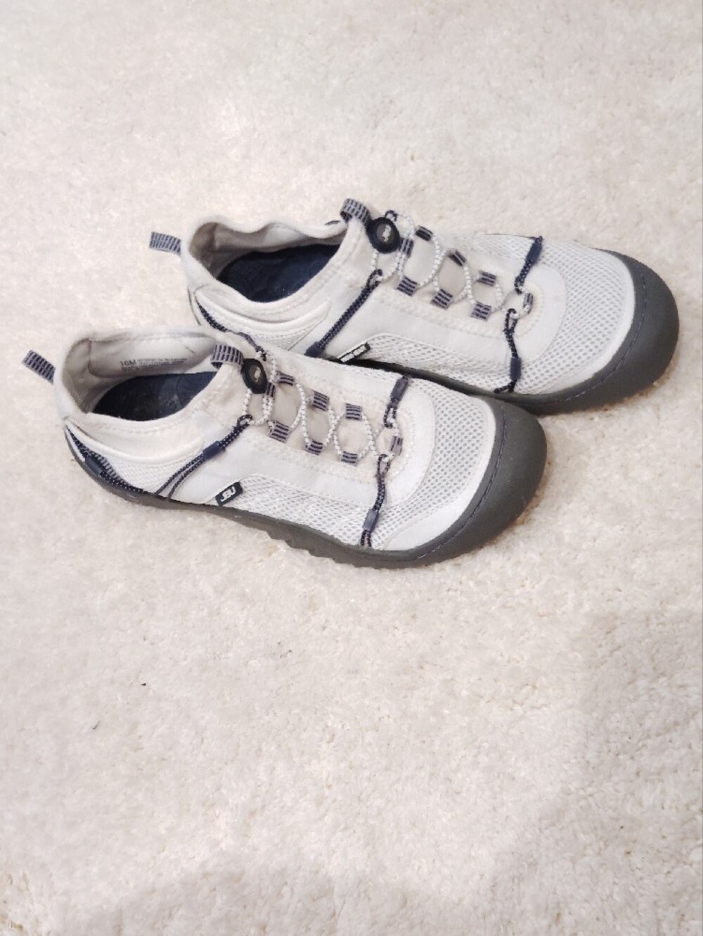 JBU Women’s Slip-On Mesh Sneakers in White and Black - Picture 2 of 6